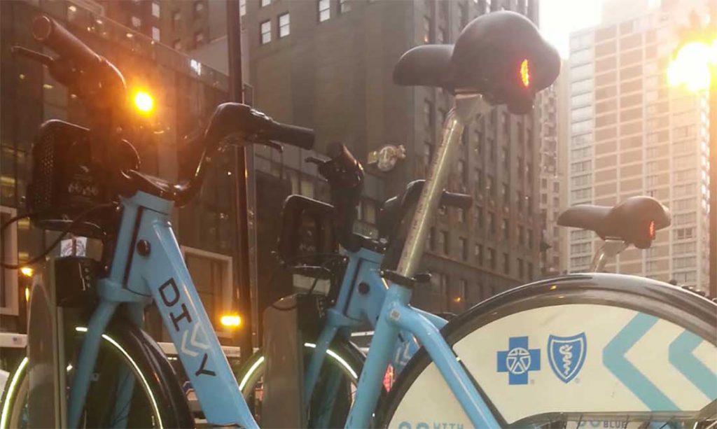Winter Bike Challenge Chicago Cyclists Brave the Elements Medill